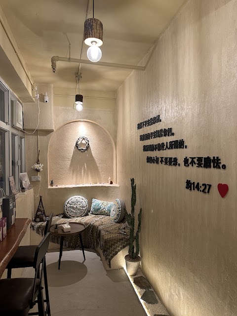 Shalom by a little hand（北角分店）