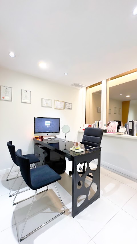 Cellmax 醫學美容中心