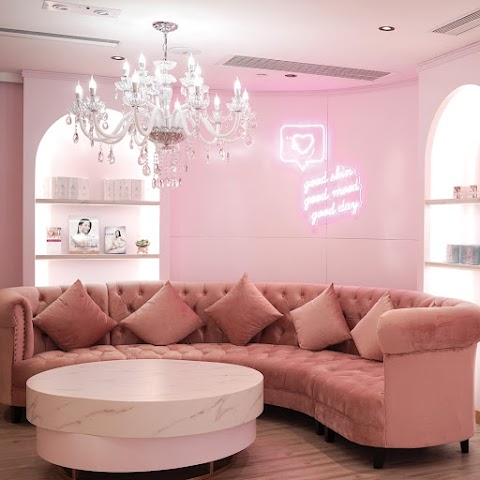 High Society Skin Clinic (Moko mall branch)