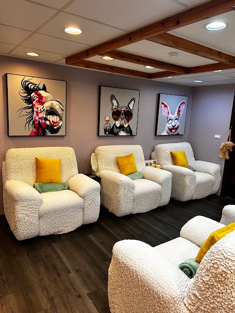 Caixin Beauty Clinic
