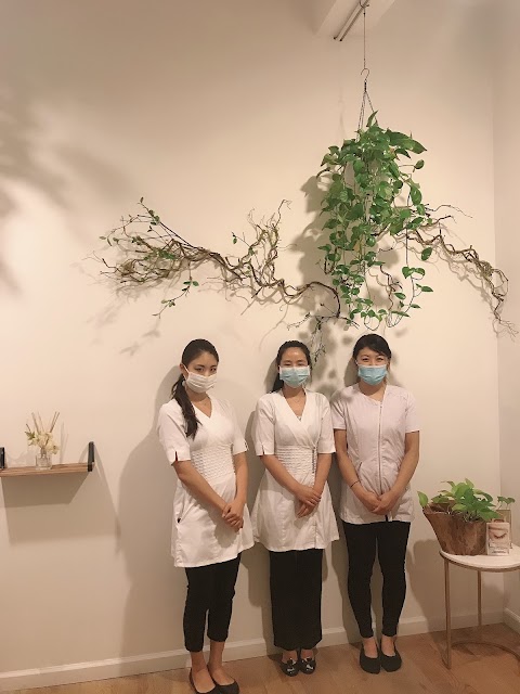 Yuzu Spa - Facials & Head massage