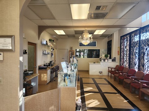 Raincross Dermatology & Cosmetic Surgery