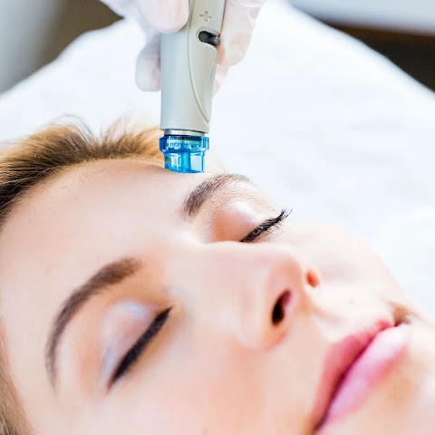 Hydrafacial | Esthetics By Erin | Riverside