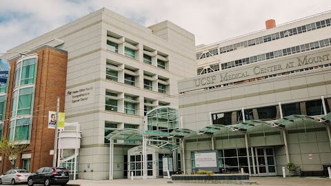 UCSF Plastic and Reconstructive Surgery Clinic