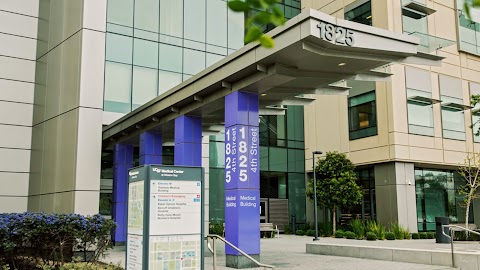 UCSF Breast Care Plastic Surgery Clinic
