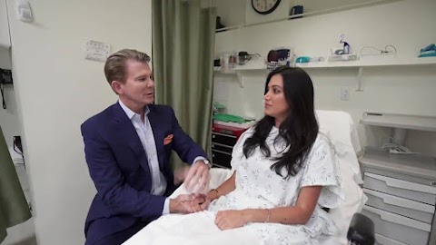 Dr. Corey Maas