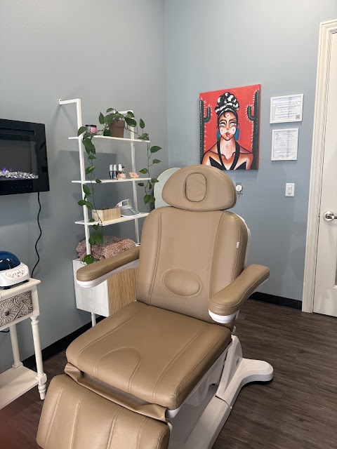 Aluna Esthetics