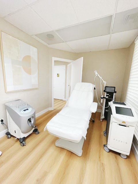 AgeRefine Clinic