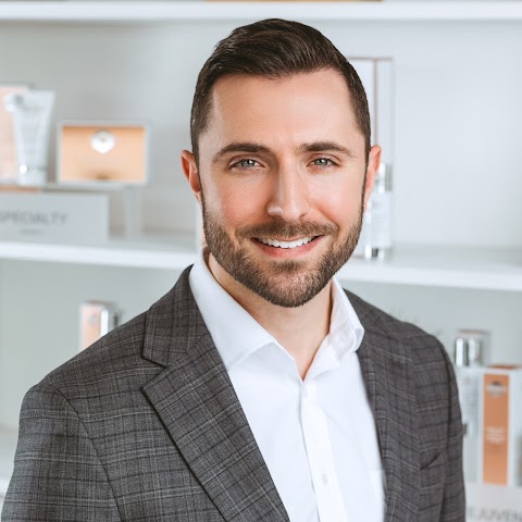Larson Plastic Surgery & Medical Aesthetics: John Larson, MD
