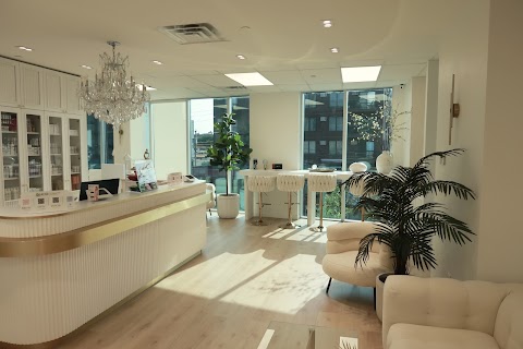 Acne Clinic NYC: Acne & Scars Treatment