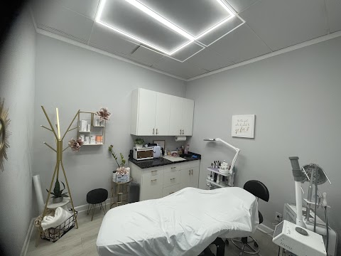 Me, Myself, and I Medical Spa