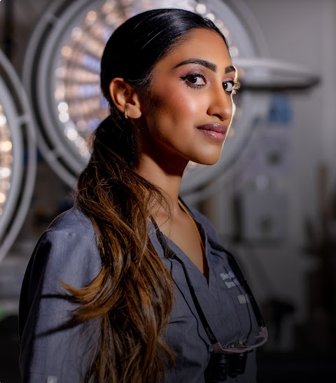 Dhivya Srinivasa, MD