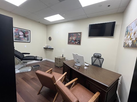 Plush Derma Laser Clinic & Skin Center