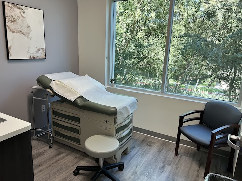 David Robles, MD, PhD Oak Tree Dermatology