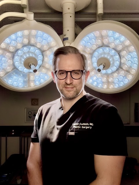 Lance DeRoss, MD