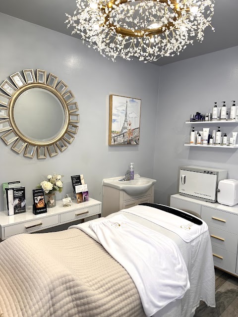 La Rosa Aesthetics - Roseville