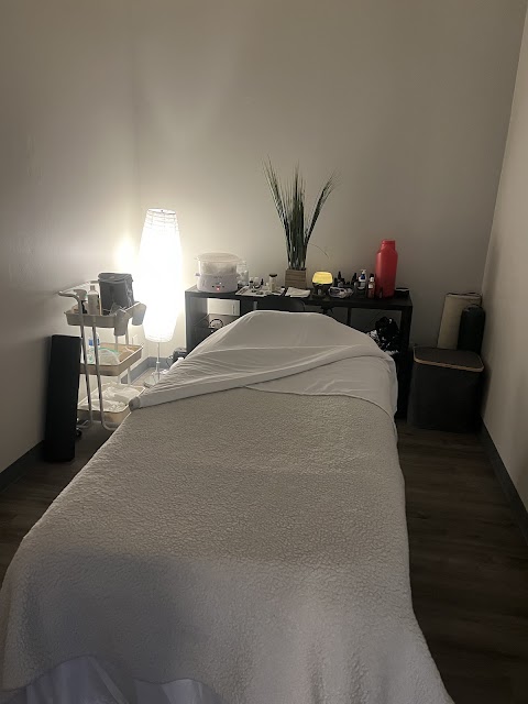 Gua Sha Redlands with Lara Carlos