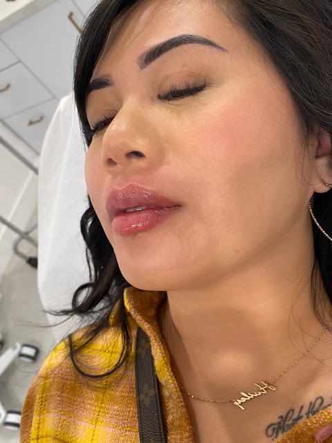 Vanity Look Skin Center
