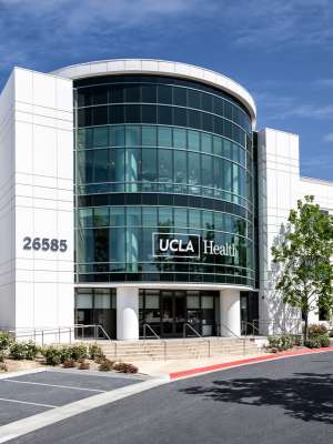 UCLA Health Calabasas Dermatology