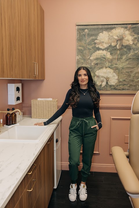 Nurse Janet G | Aluma Medical Aesthetics