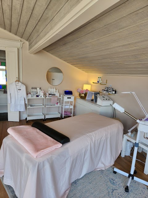 WellNes Skincare