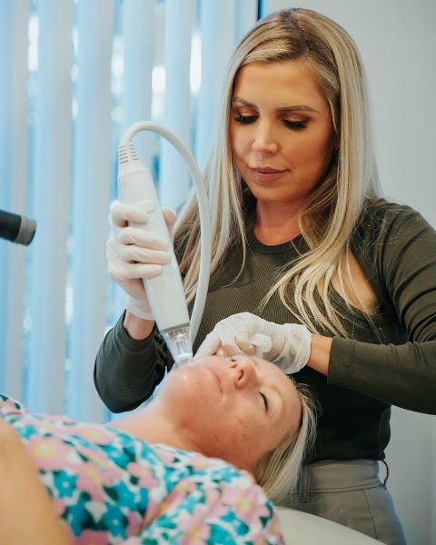 Dr. Jennifer Armstrong | ArmstrongMD