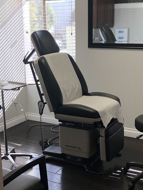 SkinSafe Dermatology and Skin Care - Dr. Tsippora Shainhouse