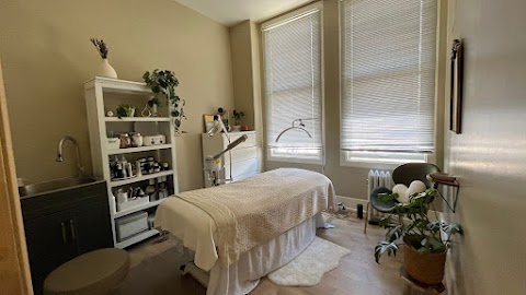 Lucent Skincare