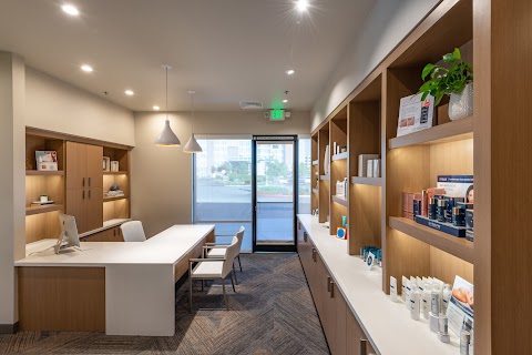 West Oak Dermatology