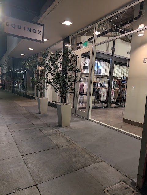 The Spa at Equinox San Mateo