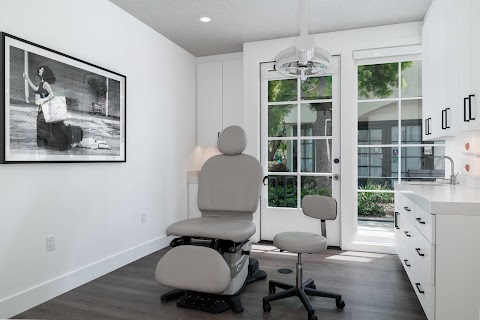 Newport Beach Dermatology and Plastic Surgery