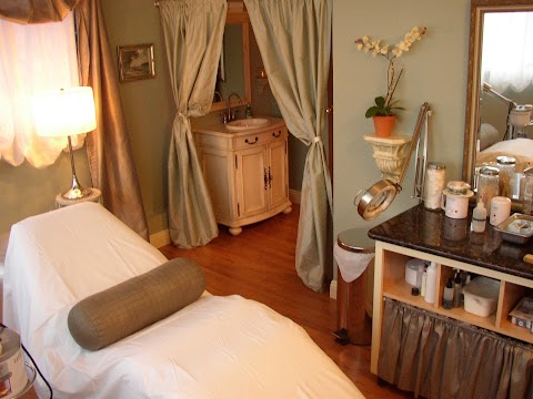 Laura's Wellness Spa Facial & Body Care