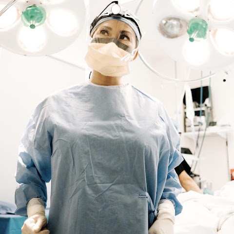 Dr. Cat Plastic Surgery