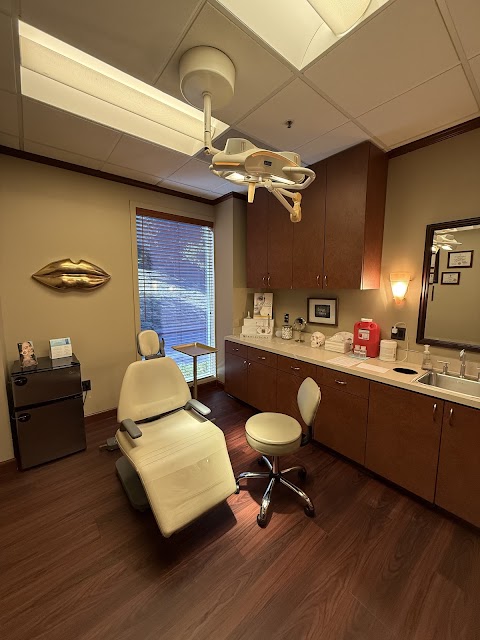 Facial Plastic Surgery and Rejuvenation Center