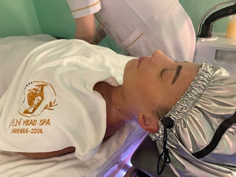 Jen Head Spa