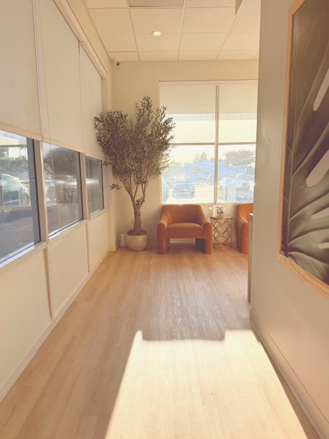 Élan Wellness and Aesthetics