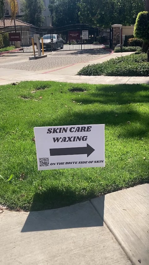 On The Brite Side of Skin