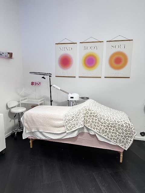Anna Renae Esthetics