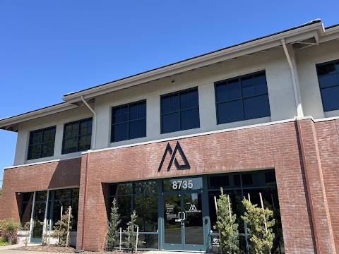 Modern Aesthetics & Wellness