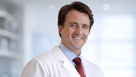 Benjamin G. Swartout, Facial Plastic Surgery