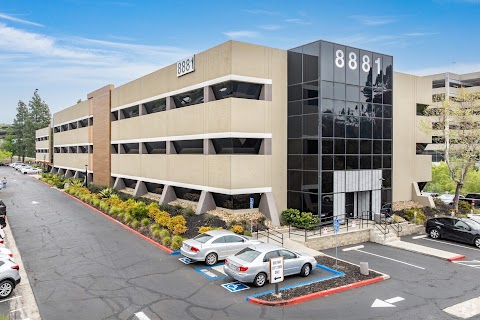 Sessions Plastic Surgery Centre