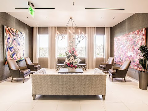The Roxbury Institute Dermatology