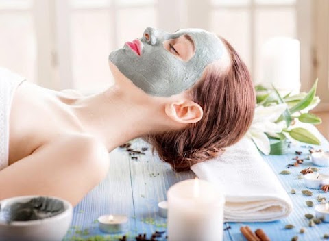 Honey + Cream spa