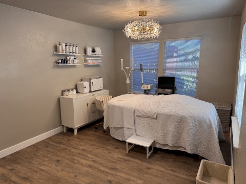 La Rosa Aesthetics - Elk Grove