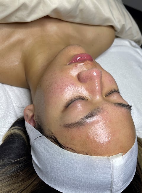 Skin Confidence Studio