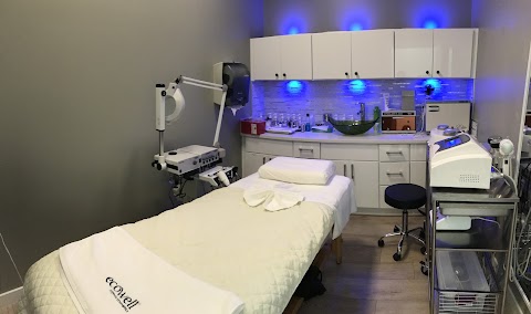 Renu21 Organic Facial & Nails Spa