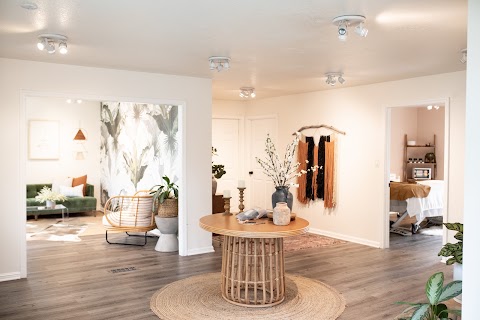 Saren A Skin + Wellness Haven