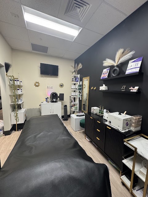 The Skyn Lounge- Dix Hills Corrective Skincare & Brazilian Wax
