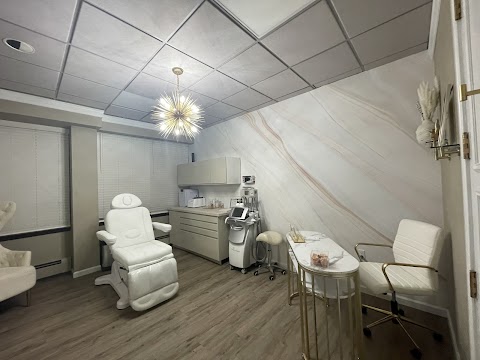 re:fresh skin + injectables