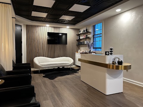 Captivate IV Wellness and Beauty Bar- Skaneateles